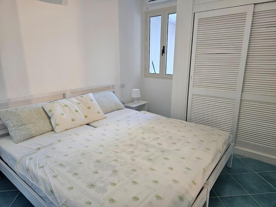 Villa La Casa Di Ludo Is Traias Esterno foto